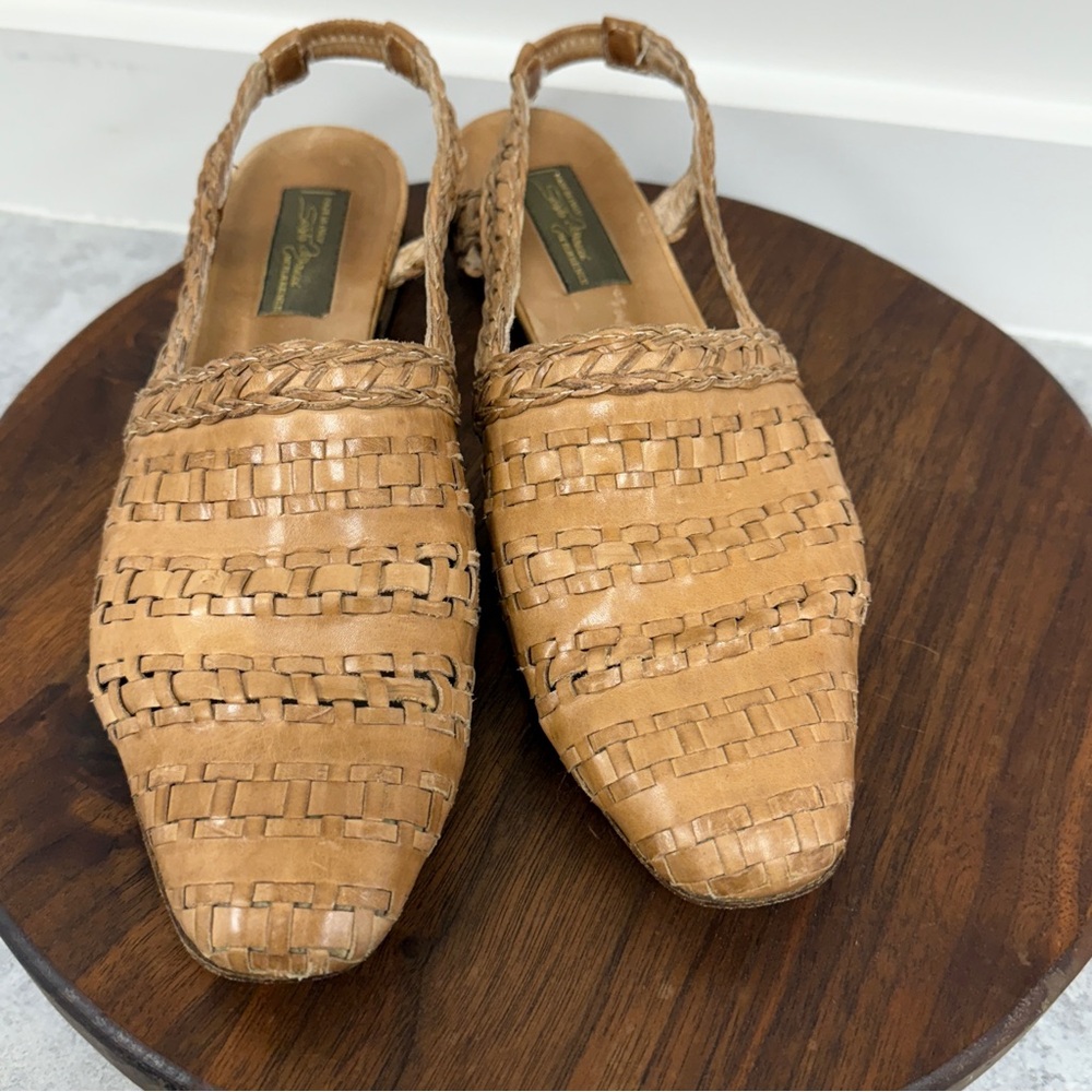 Sesto Meucci woven leather sandals from Florence, Italy. Sz 9 1/2